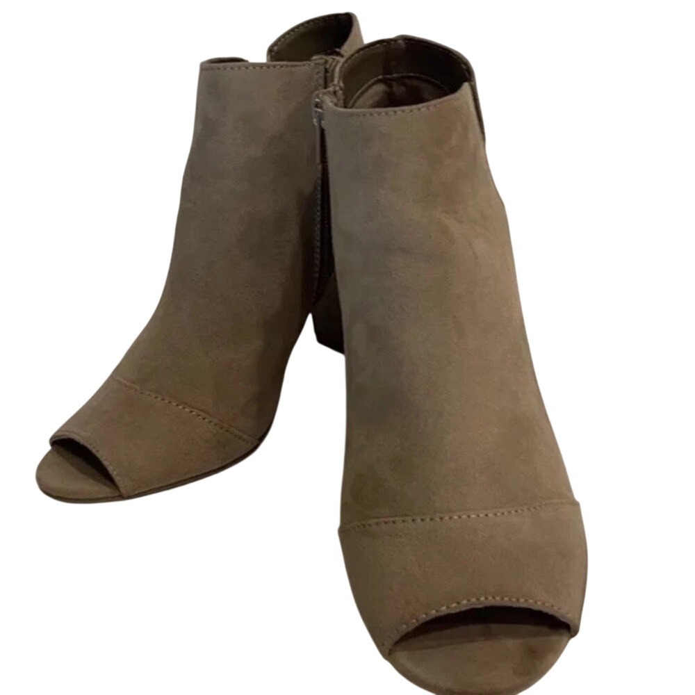 APT 9‎ Women's Tan Suede Peep Toe Ankle Booties Stacked Heel Side Zip Sz 8